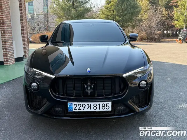 Maserati Levante, 2020, 76 382 км