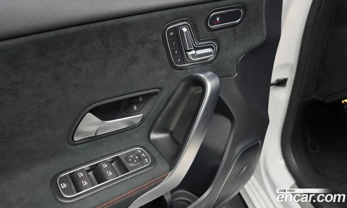 Mercedes-Benz A-Class 2025 2.0 автомат (гидро), фото 20
