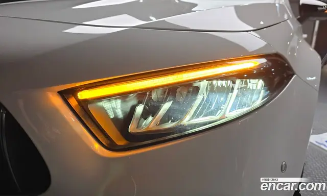 Mercedes-Benz A-Class 2025 2.0 автомат (гидро), миниатюра 7