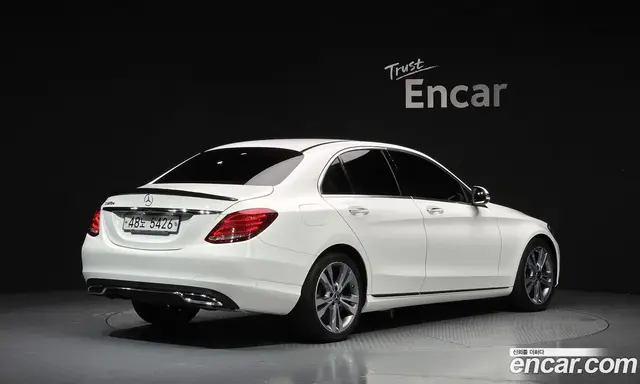 Mercedes-Benz C-Class 2018 2.1 автомат (гидро), миниатюра 2