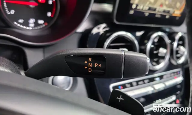 Mercedes-Benz C-Class 2018 2.1 автомат (гидро), миниатюра 9