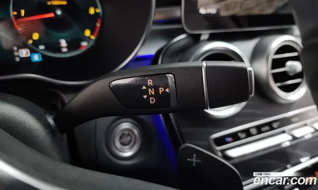 Mercedes-Benz C-Class 2019 1.9 автомат (гидро), миниатюра 12