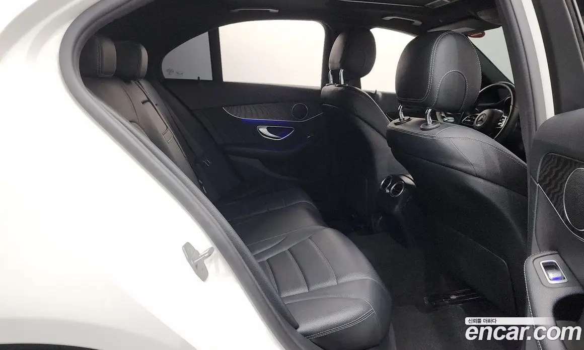 Mercedes-Benz C-Class 2019 1.9 автомат (гидро), фото 17