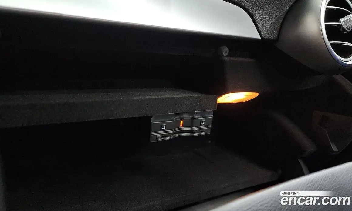 Mercedes-Benz C-Class 2019 1.9 автомат (гидро), фото 32