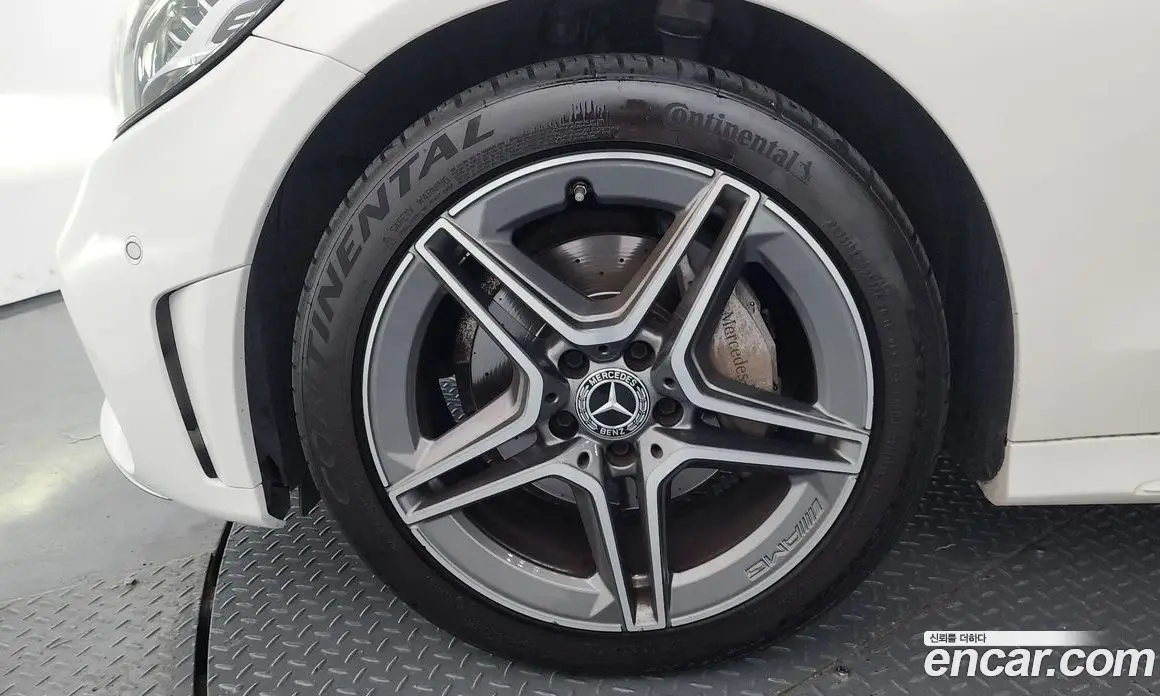 Mercedes-Benz C-Class 2019 1.9 автомат (гидро), фото 5