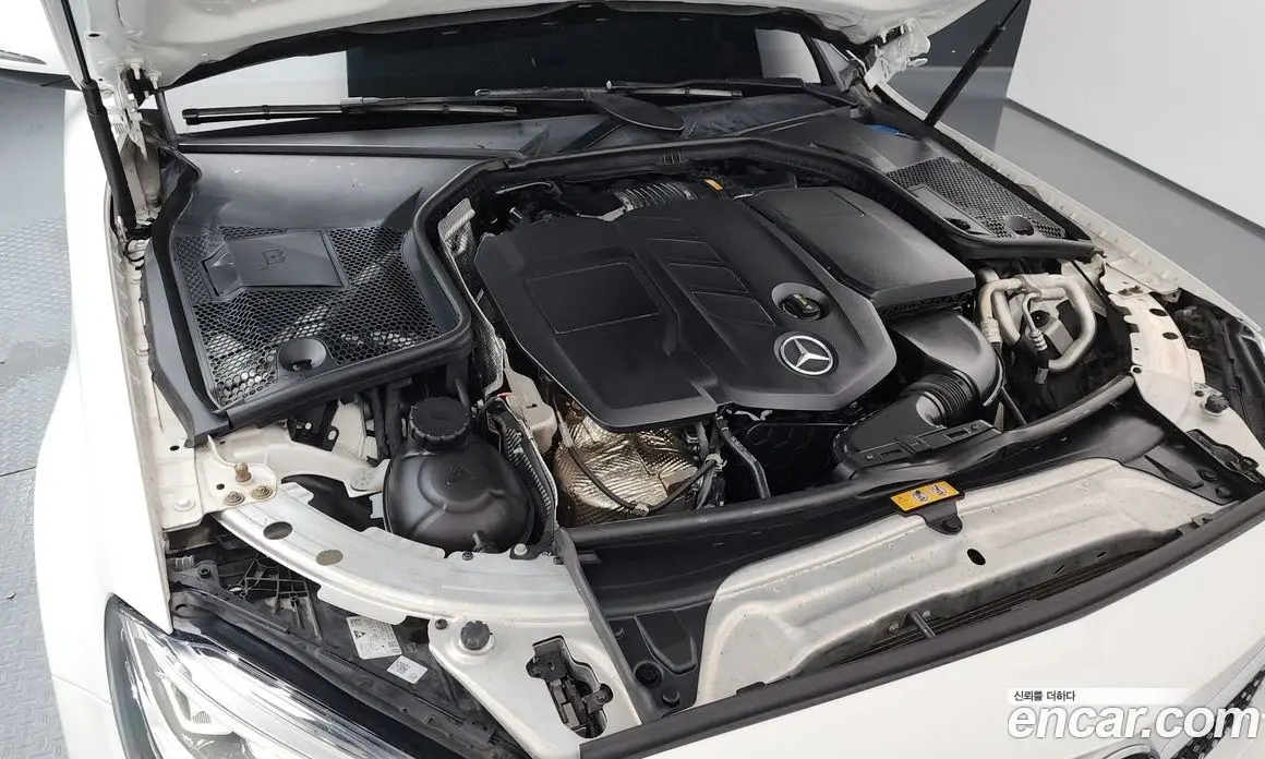 Mercedes-Benz C-Class 2019 1.9 автомат (гидро), фото 6