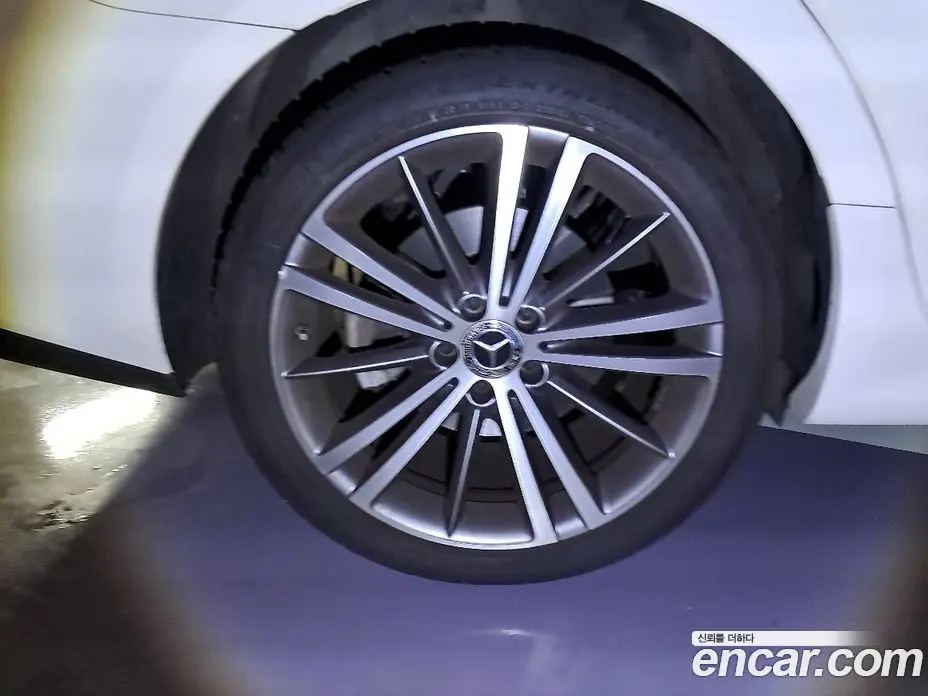 Mercedes-Benz CLS-Class 2019 2.9 автомат (гидро), фото 13
