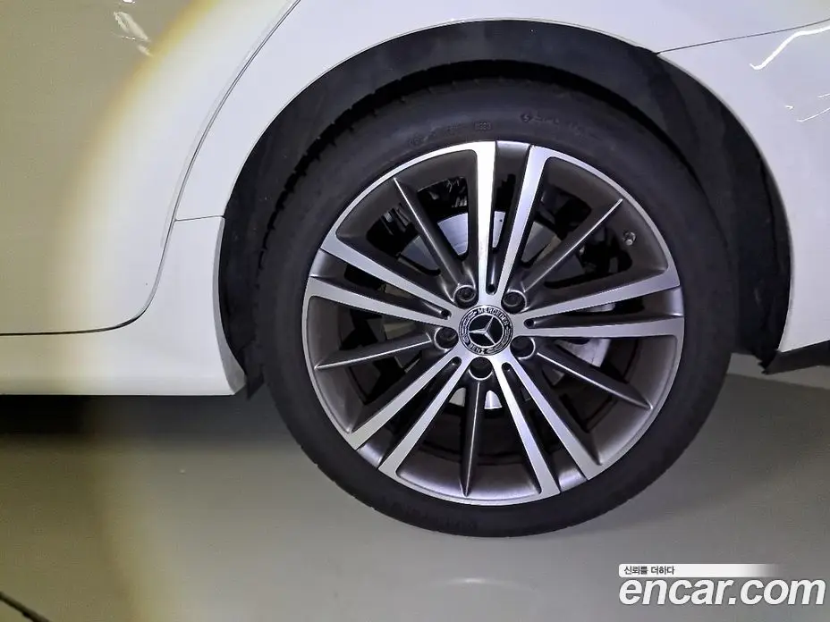 Mercedes-Benz CLS-Class 2019 2.9 автомат (гидро), фото 15