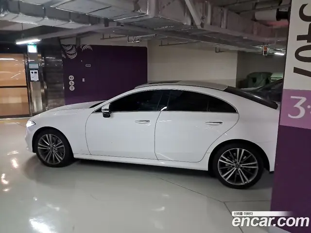 Mercedes-Benz CLS-Class 2019 2.9 автомат (гидро), миниатюра 5