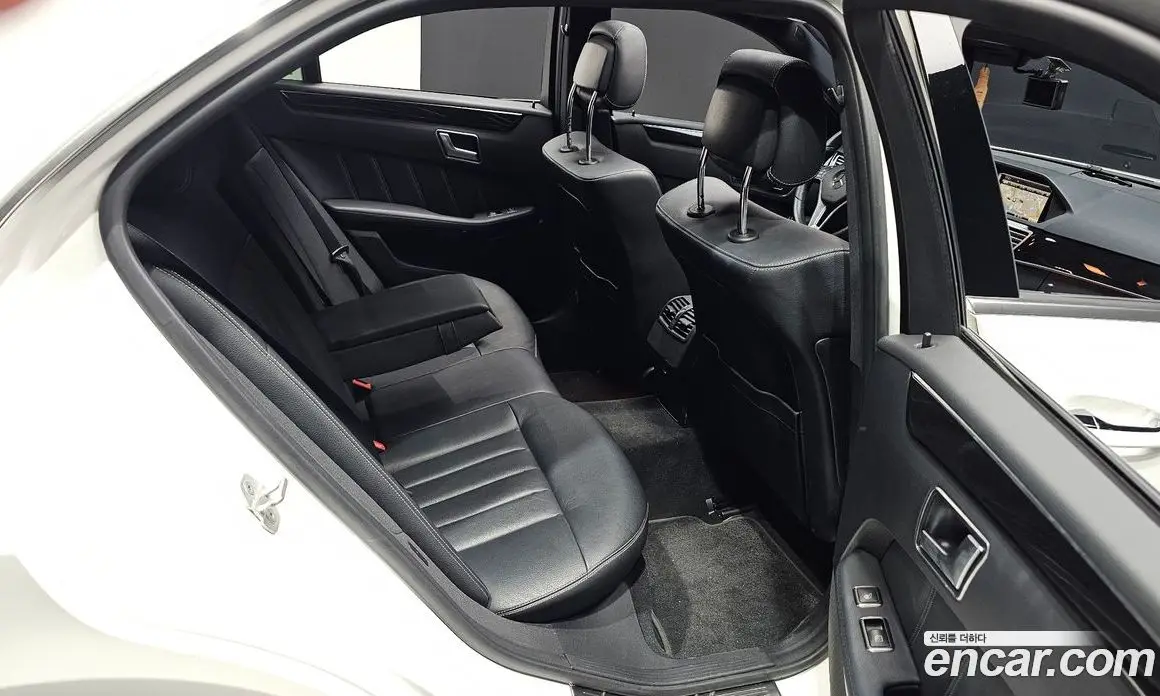 Mercedes-Benz E-Class 2014 3.5 автомат (гидро), фото 11