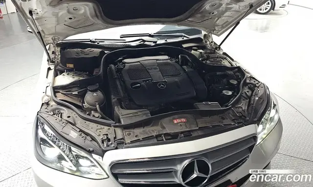 Mercedes-Benz E-Class 2014 3.5 автомат (гидро), миниатюра 6