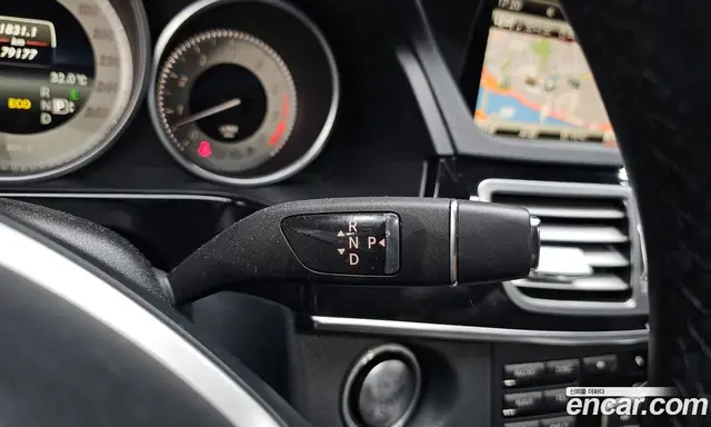 Mercedes-Benz E-Class 2014 3.5 автомат (гидро), миниатюра 9