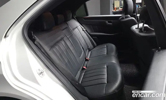 Mercedes-Benz E-Class 2014 2.1 автомат (гидро), миниатюра 12