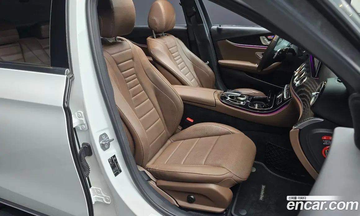 Mercedes-Benz E-Class 2018 2.0 автомат (гидро), фото 16