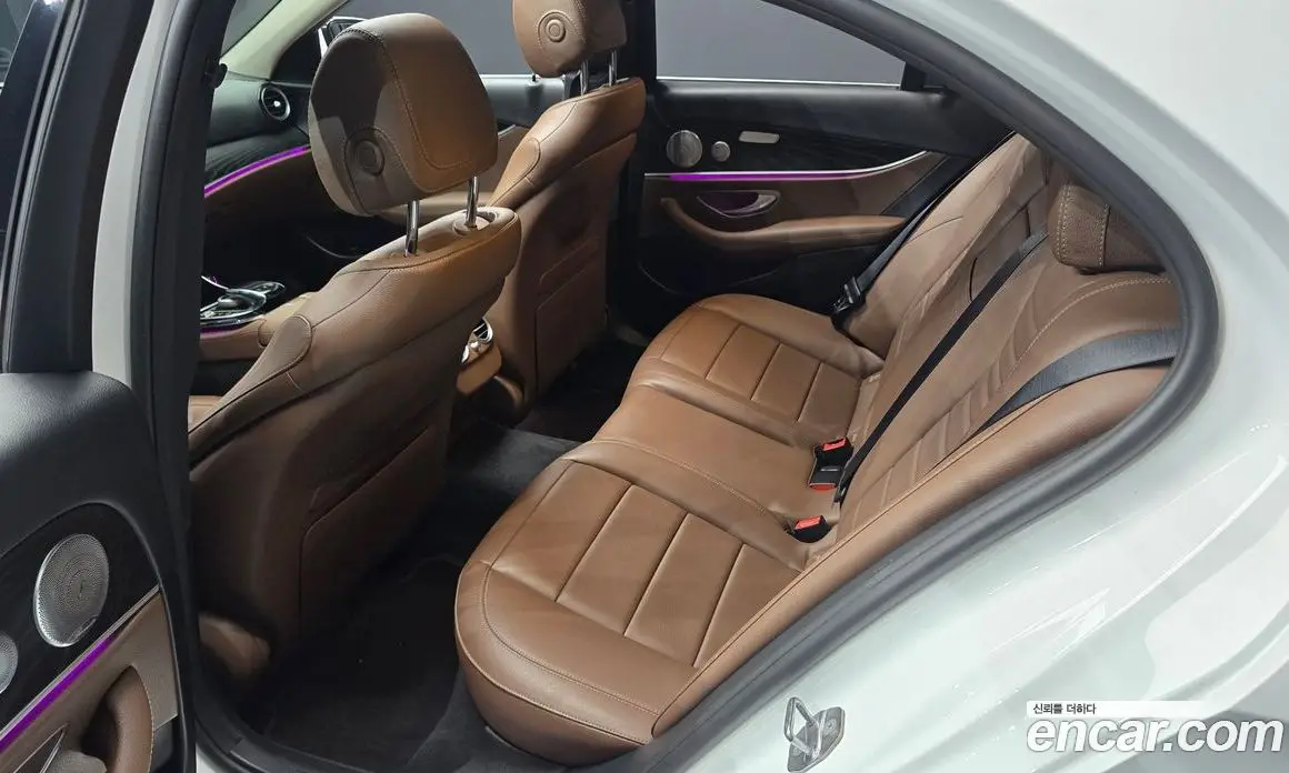 Mercedes-Benz E-Class 2018 2.0 автомат (гидро), фото 18