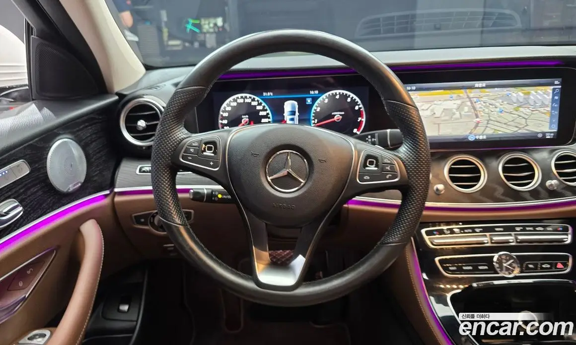 Mercedes-Benz E-Class 2018 2.0 автомат (гидро), фото 20