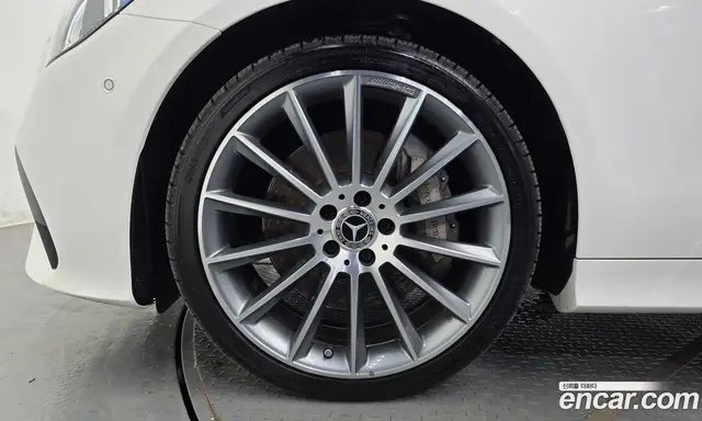Mercedes-Benz E-Class 2021 3.0 автомат (гидро), миниатюра 5