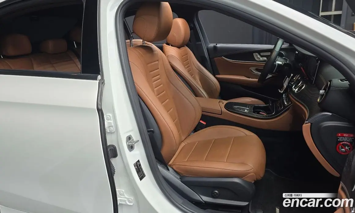 Mercedes-Benz E-Class 2021 1.9 автомат (гидро), фото 16