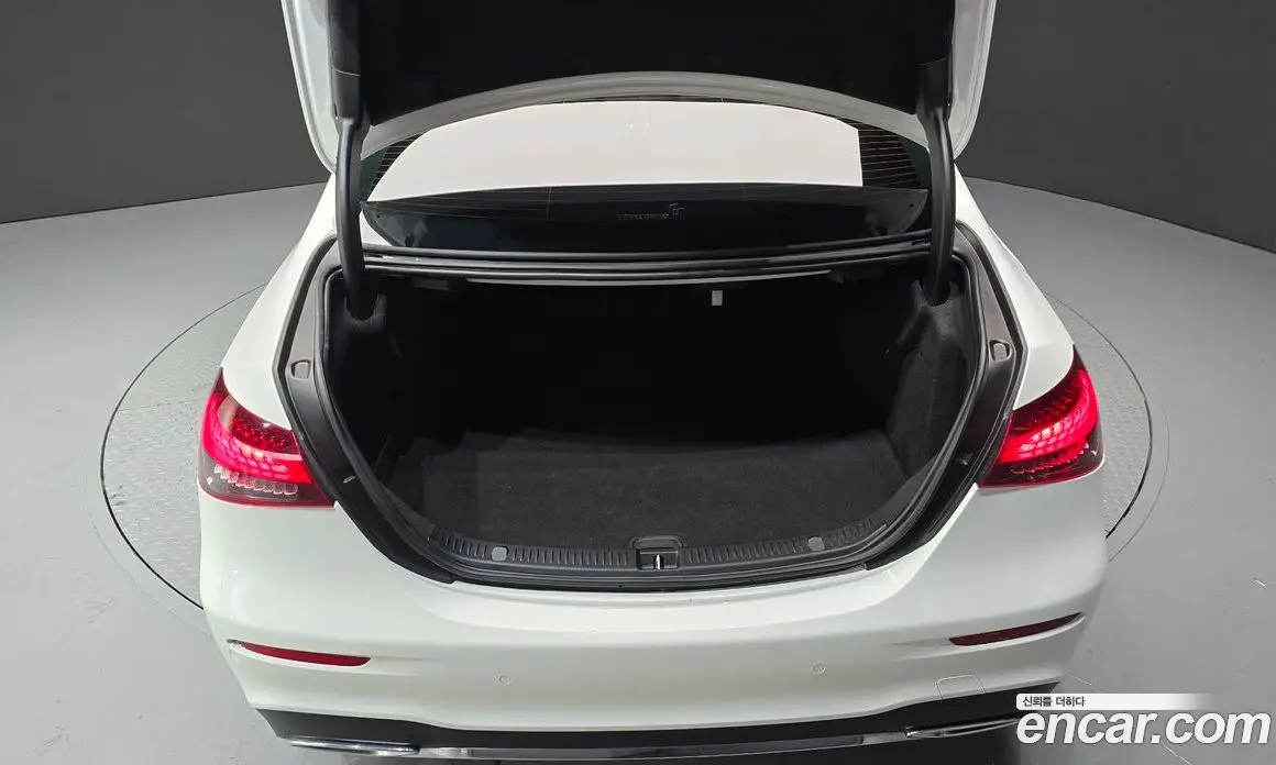 Mercedes-Benz E-Class 2021 1.9 автомат (гидро), фото 32