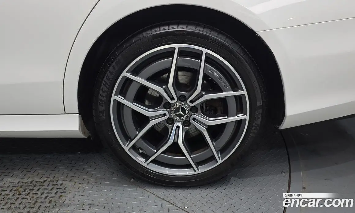 Mercedes-Benz E-Class 2021 1.9 автомат (гидро), фото 7