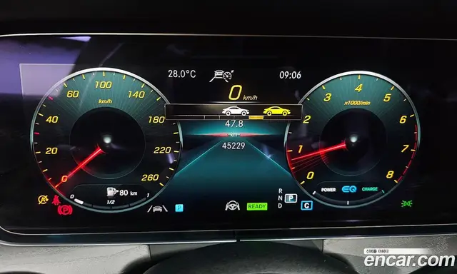 Mercedes-Benz E-Class 2022 2.0 автомат (гидро), миниатюра 11
