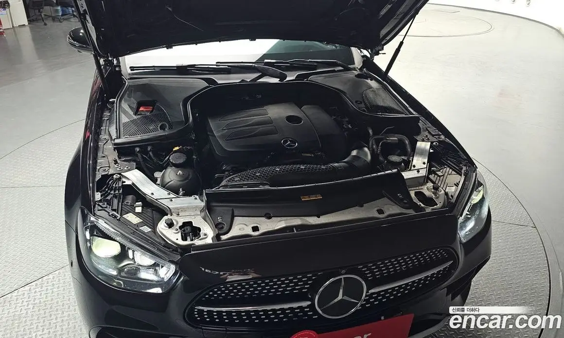 Mercedes-Benz E-Class 2022 2.0 автомат (гидро), фото 6