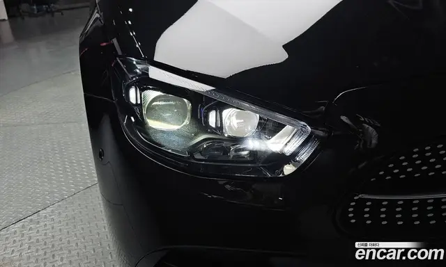 Mercedes-Benz E-Class 2022 2.0 автомат (гидро), миниатюра 8
