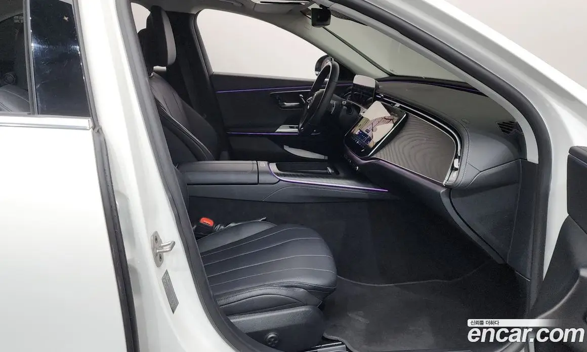 Mercedes-Benz E-Class 2024 2.0 автомат (гидро), фото 16