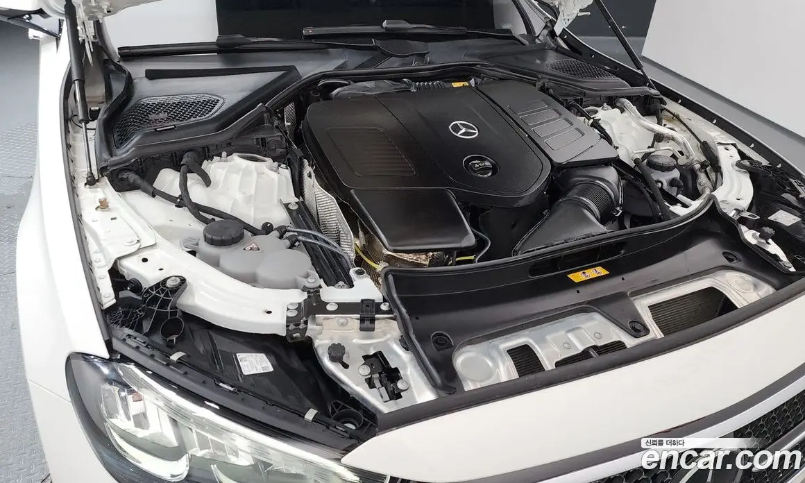Mercedes-Benz E-Class 2024 2.0 автомат (гидро), фото 6
