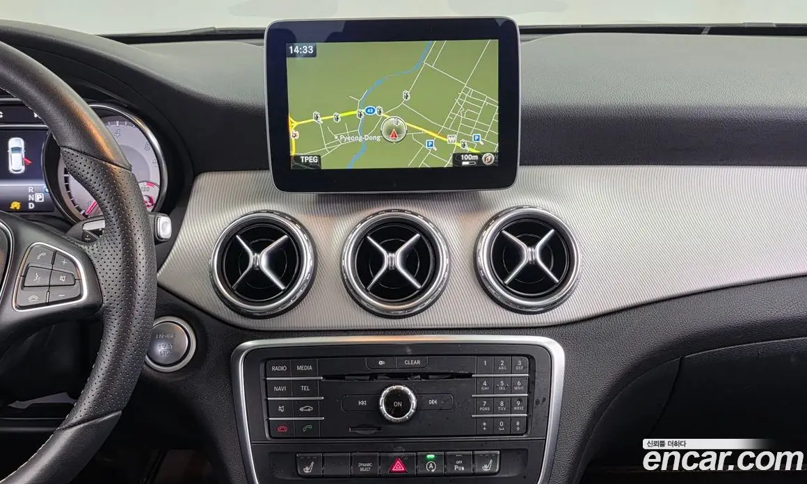 Mercedes-Benz GLA-Class 2016 2.1 автомат (гидро), фото 14