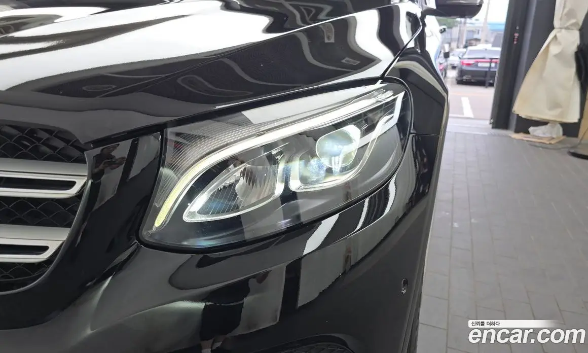 Mercedes-Benz GLC-Class 2018 2.0 автомат (гидро), фото 8