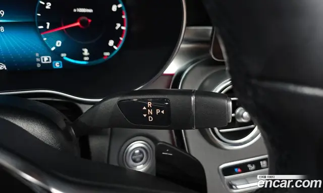 Mercedes-Benz GLC-Class 2022 2.0 автомат (гидро), миниатюра 11