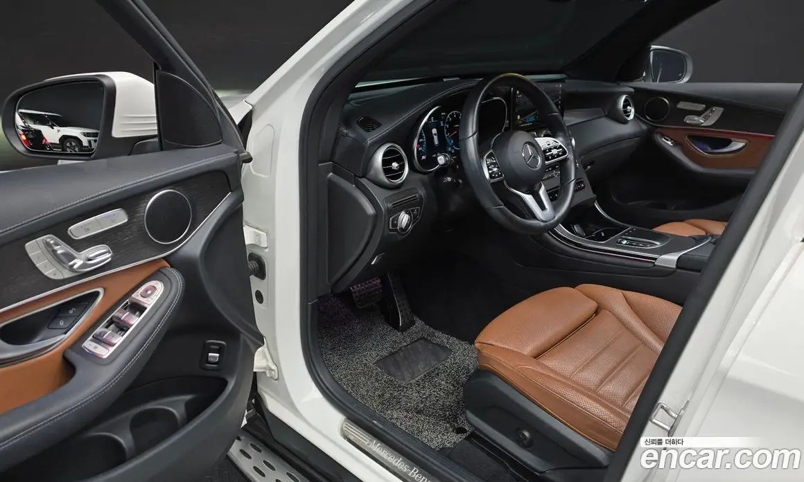 Mercedes-Benz GLC-Class 2022 2.0 автомат (гидро), фото 12