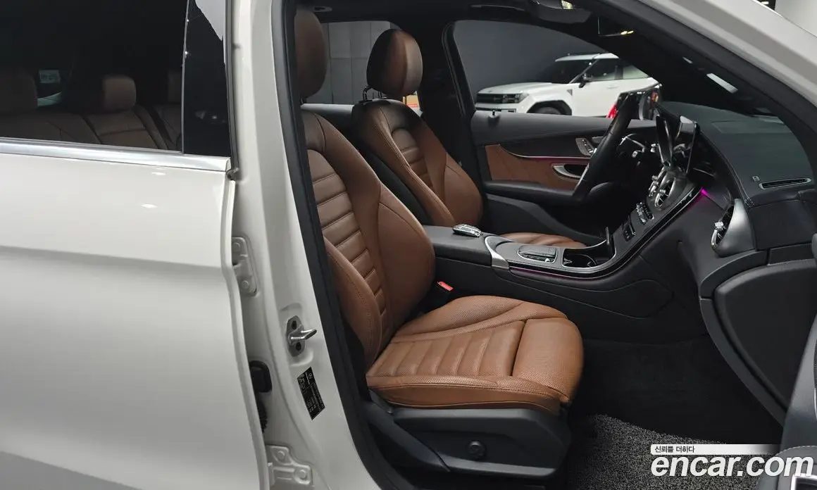 Mercedes-Benz GLC-Class 2022 2.0 автомат (гидро), фото 15