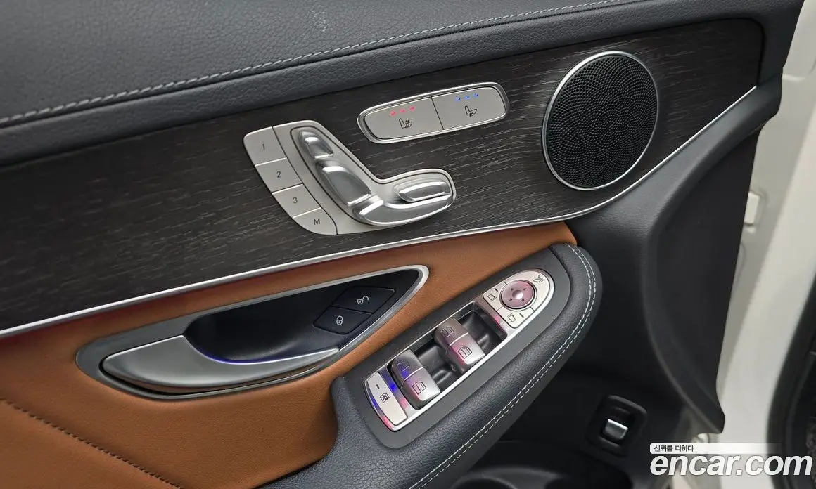 Mercedes-Benz GLC-Class 2022 2.0 автомат (гидро), фото 20