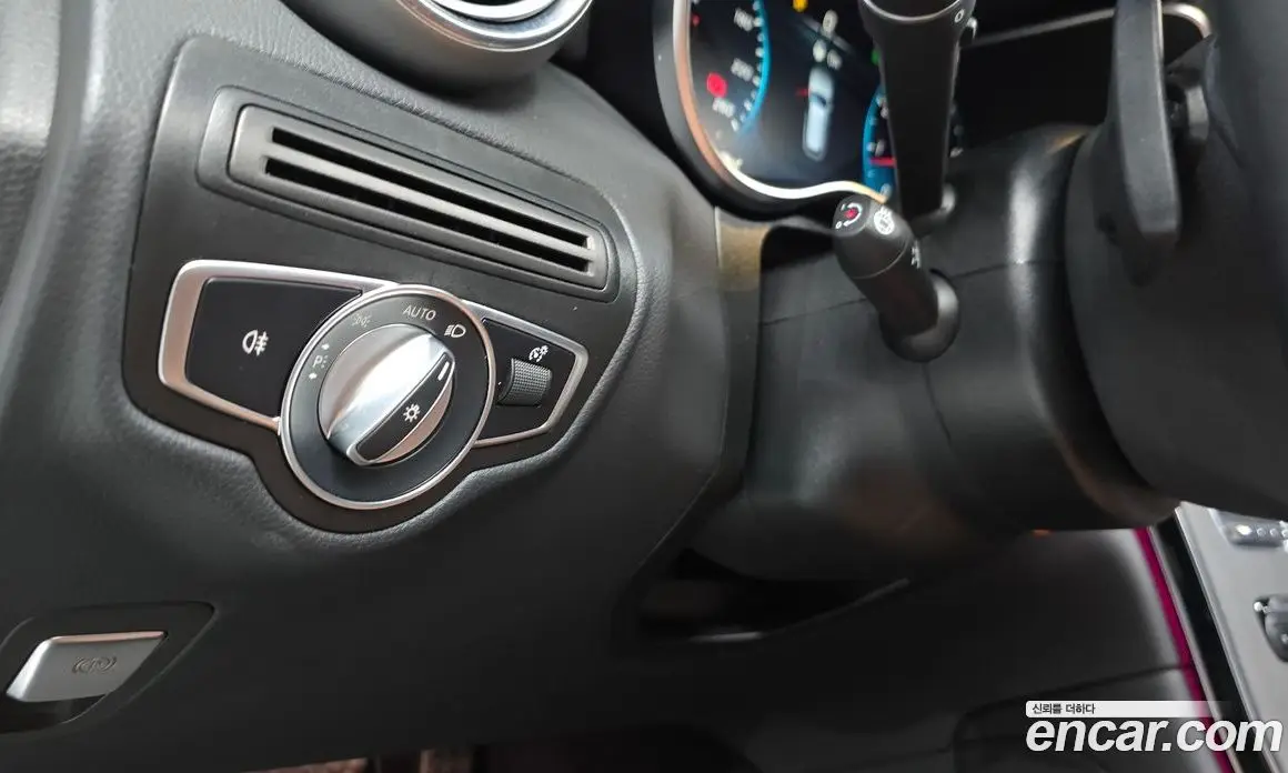 Mercedes-Benz GLC-Class 2022 2.0 автомат (гидро), фото 27