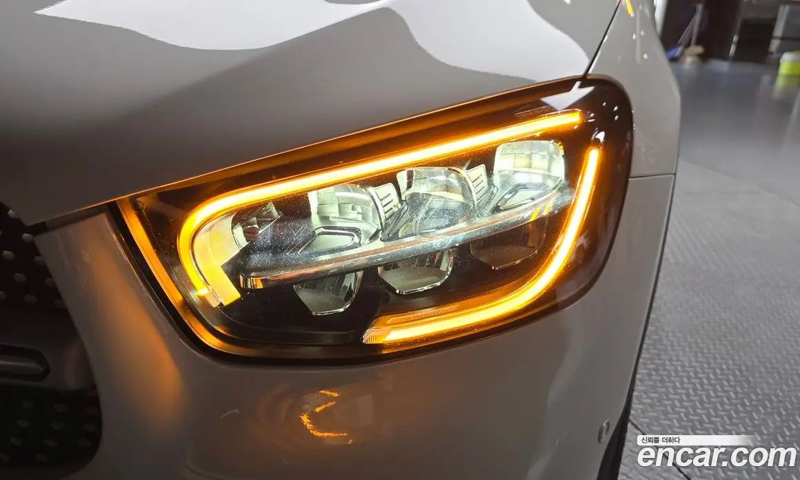 Mercedes-Benz GLC-Class 2022 2.0 автомат (гидро), фото 7