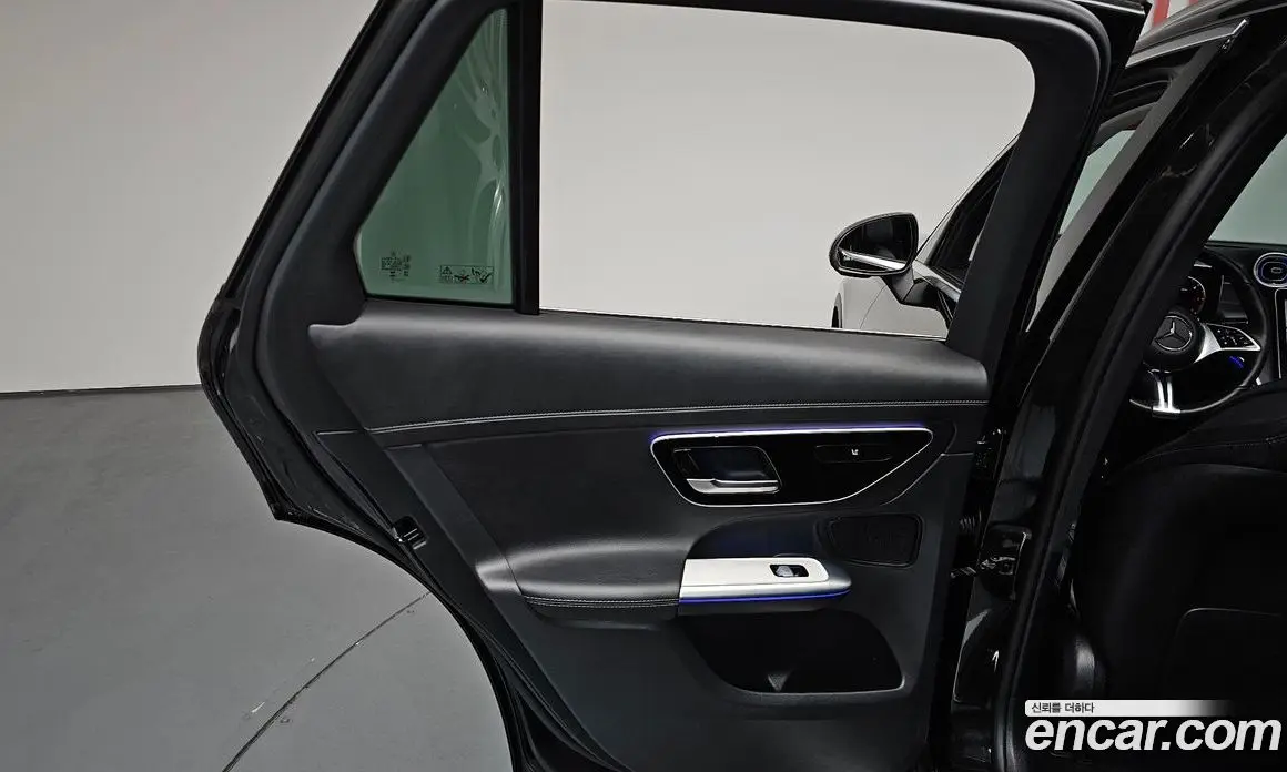 Mercedes-Benz GLC-Class 2023 2.0 автомат (гидро), фото 14