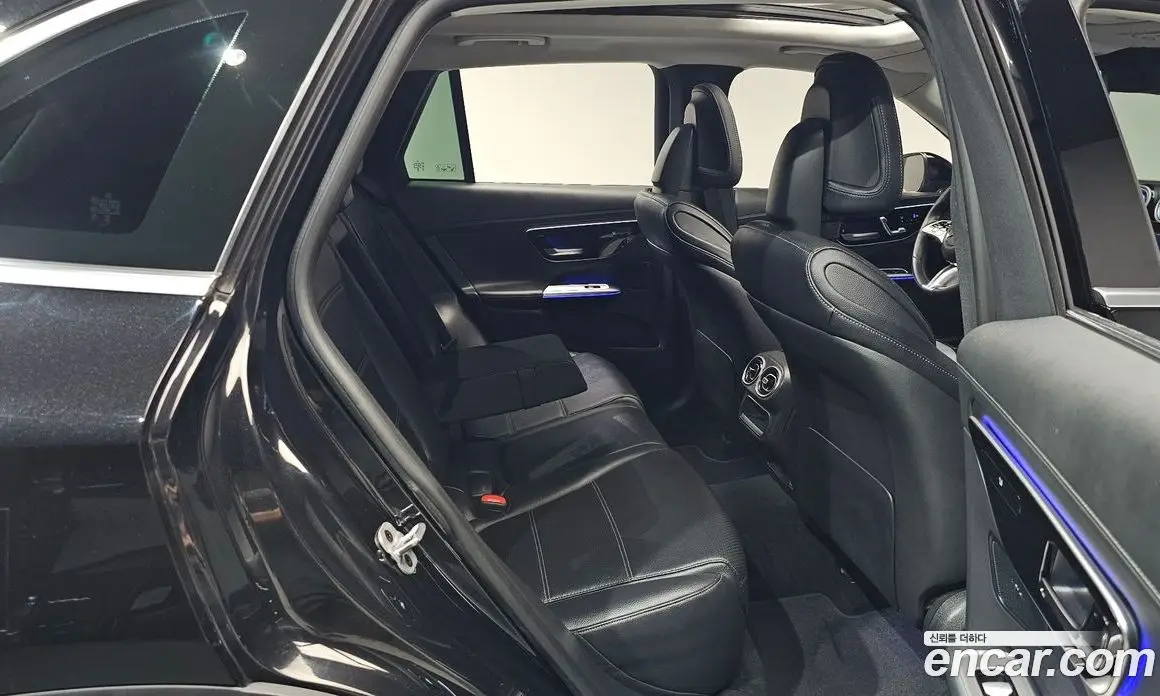 Mercedes-Benz GLC-Class 2023 2.0 автомат (гидро), фото 16