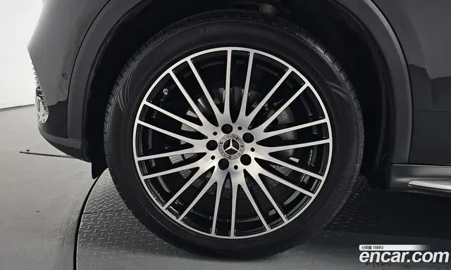 Mercedes-Benz GLC-Class 2023 2.0 автомат (гидро), миниатюра 4