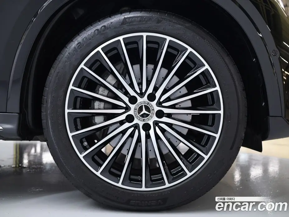 Mercedes-Benz GLC-Class 2024 2.0 автомат (гидро), фото 16