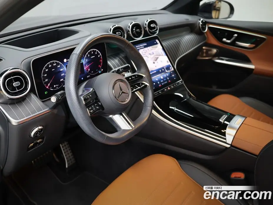 Mercedes-Benz GLC-Class 2024 2.0 автомат (гидро), фото 8
