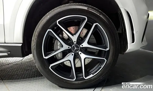 Mercedes-Benz GLE-Class 2022 3.0 автомат (гидро), миниатюра 5