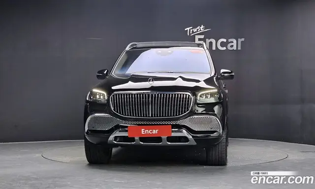 Mercedes-Benz GLS-Class 2023 4.0 автомат (гидро), миниатюра 2