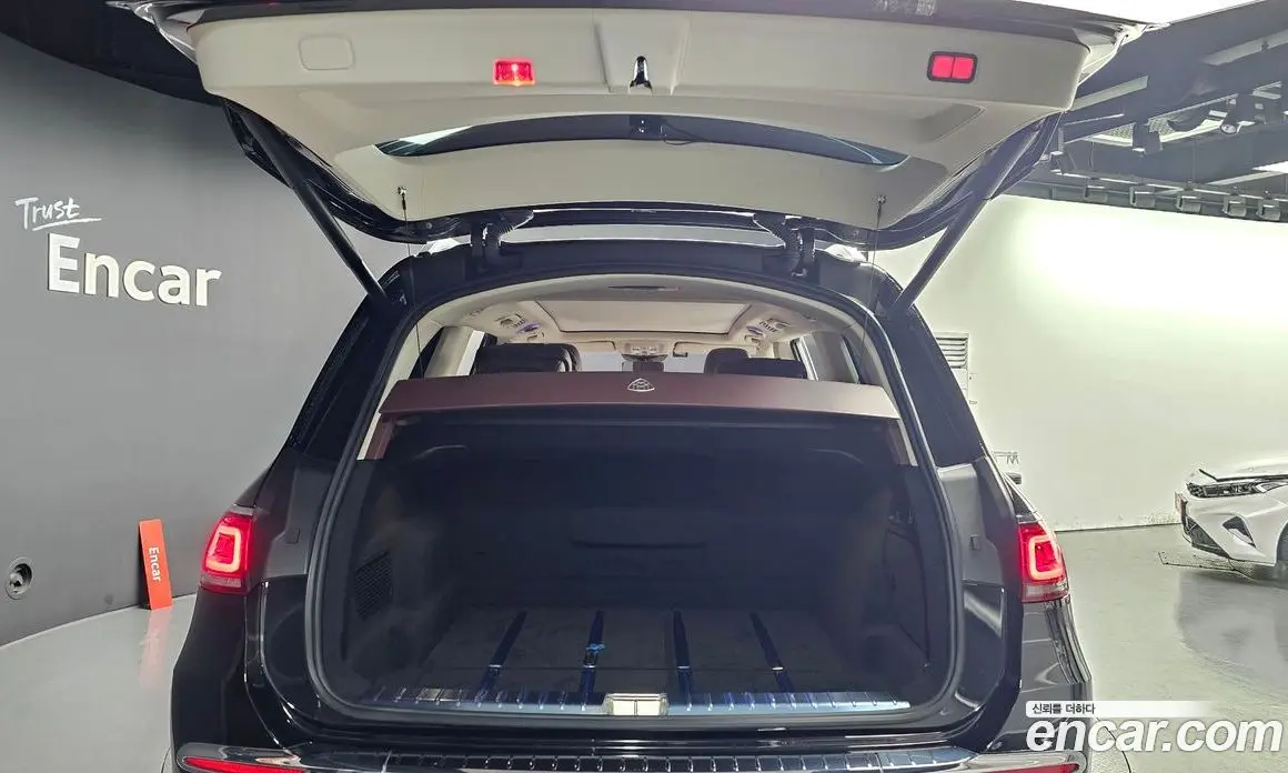 Mercedes-Benz GLS-Class 2023 4.0 автомат (гидро), фото 25