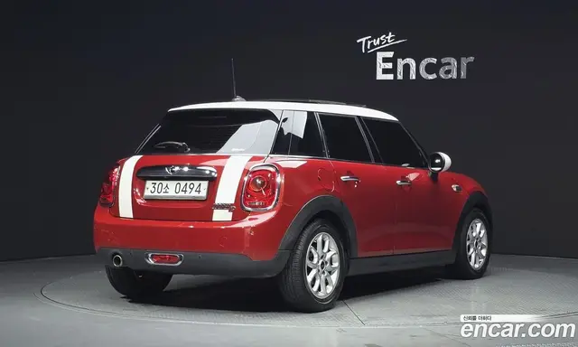 Mini Cooper 2016 1.5 автомат (гидро), миниатюра 2
