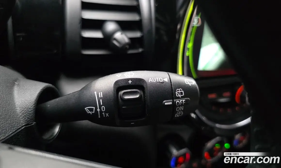 Mini Cooper 2016 1.5 автомат (гидро), фото 17