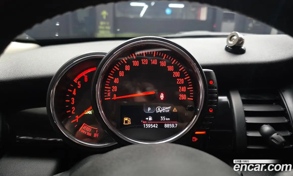 Mini Cooper 2016 1.5 автомат (гидро), фото 8