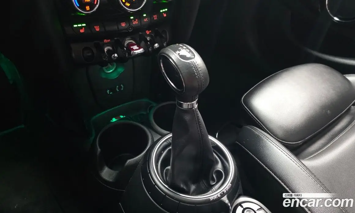 Mini Cooper 2016 1.5 автомат (гидро), фото 9