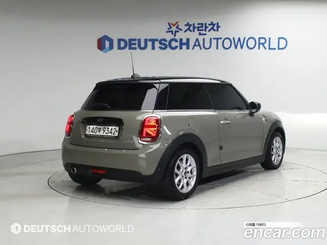 Mini Cooper 2020 1.5 автомат (гидро), миниатюра 2